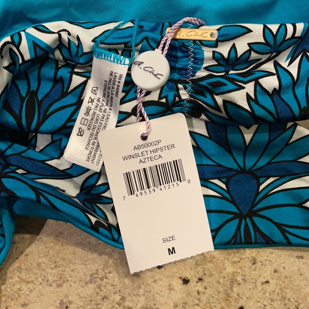 A Che’ bathing suit, mix and match size NWT - Picture 5 of 8